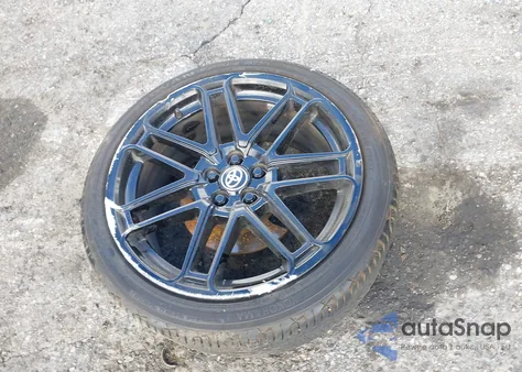 2022 Toyota Corolla Se Apex Edition z USA, uszkodzony, nr VIN 5YFS4MCE0NP138517